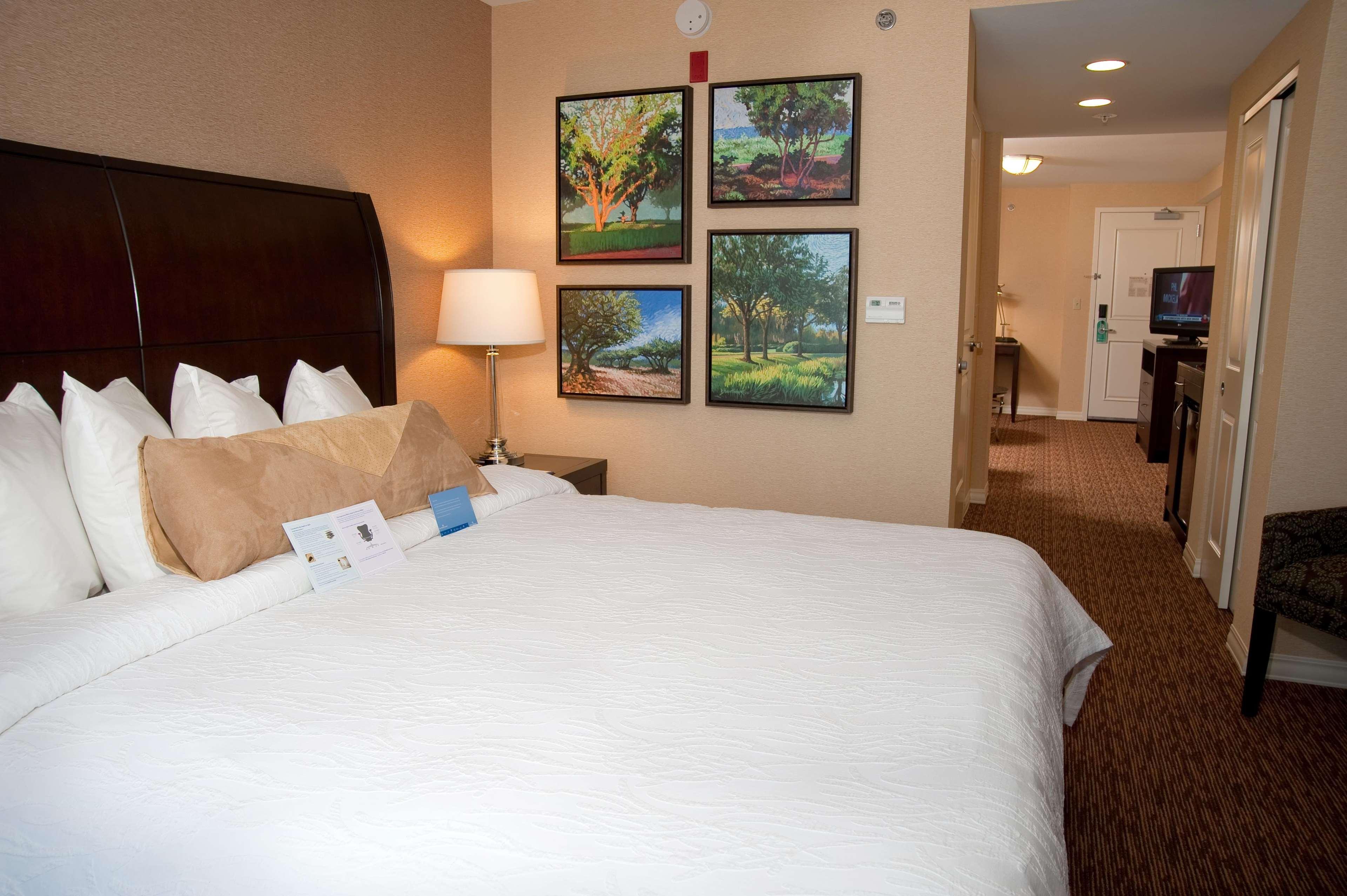 Hilton Garden Inn St. Louis Airport Berkeley Ruang foto