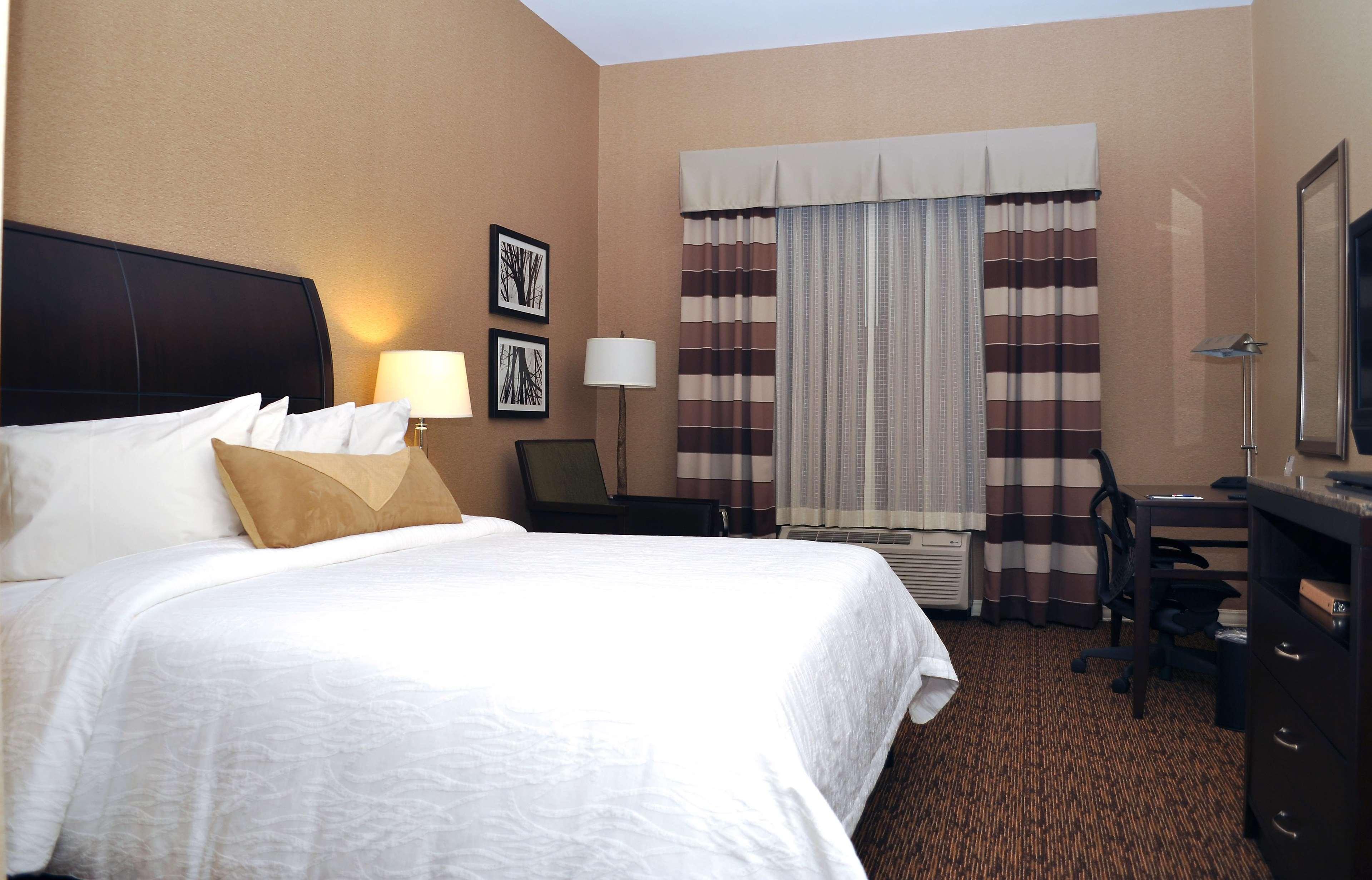 Hilton Garden Inn St. Louis Airport Berkeley Ruang foto