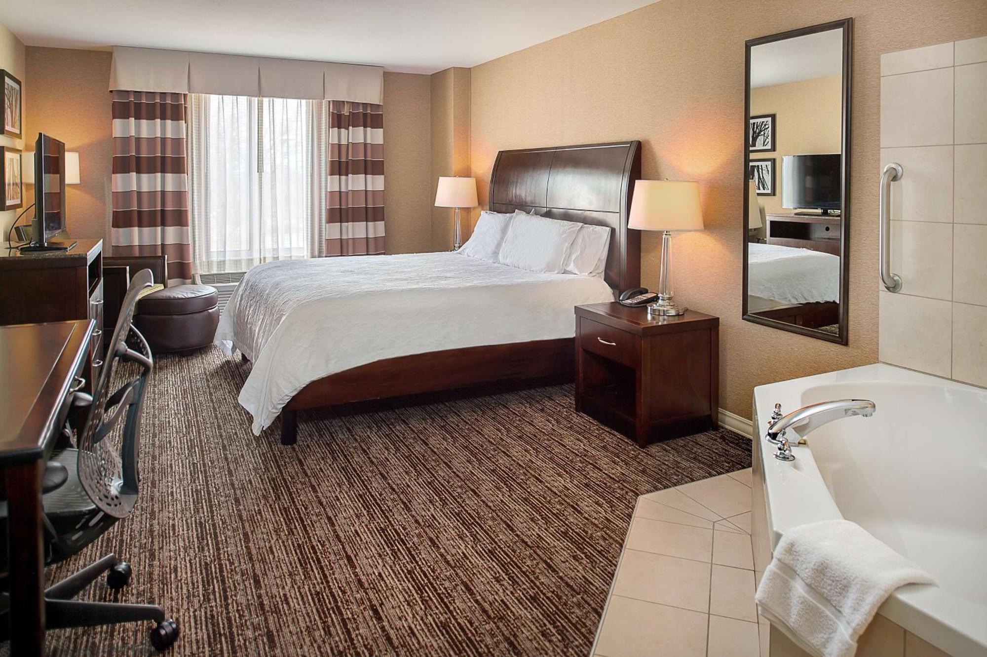 Hilton Garden Inn St. Louis Airport Berkeley Bagian luar foto