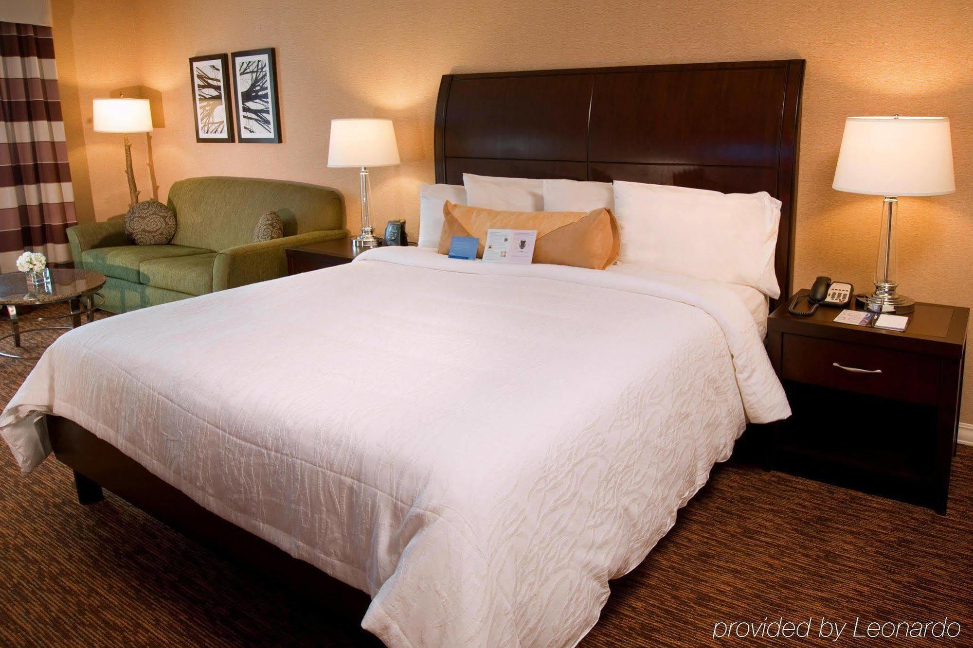 Hilton Garden Inn St. Louis Airport Berkeley Ruang foto